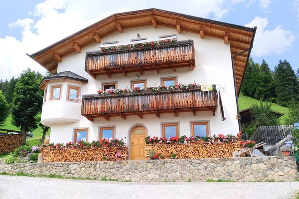 App Col Di Lana - Agriturismo La Majon Da Col Colle Santa Lucia Exteriör bild